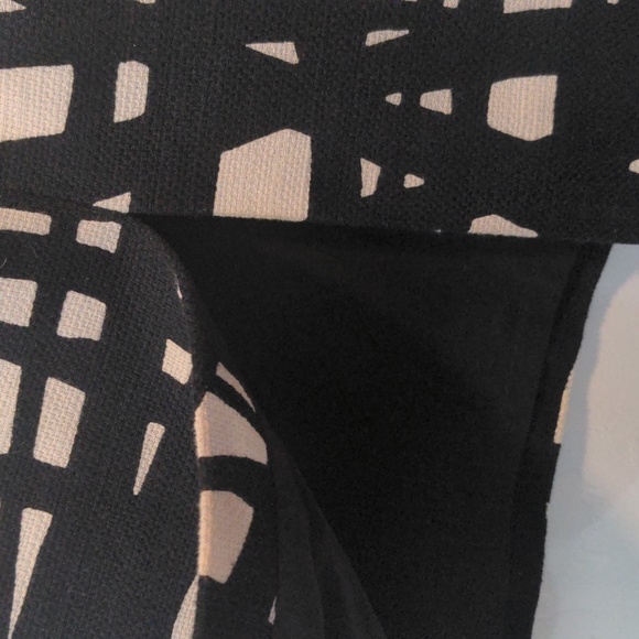 LAFAYETTE 148 NEW YORK GRAPHIC PENCIL SKIRT - Picture 6 of 11